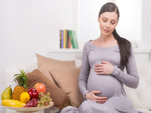 خوردن چه چیزهایی در بارداری بچه را زشت میکند؟