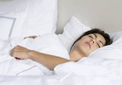 بهترین وضعیت خواب بعد از عمل سزارین