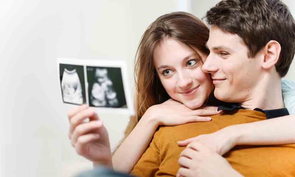 چگونه بارداری خود را اطلاع دهیم