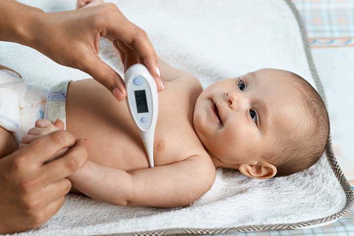 چطور دمای بدن نوزاد با تب سنج دیجیتال اندازه گیری کنیم؟