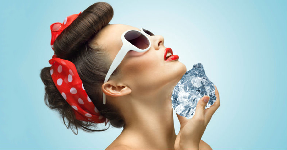 10 راهکار آسان برای آب رسانی به پوست
