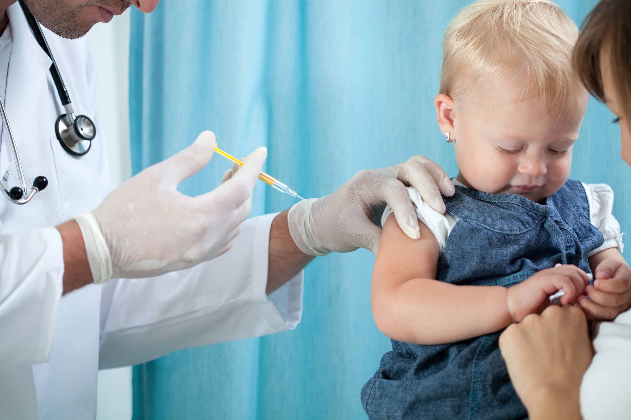 روش های کاهش درد واکسن نوزاد